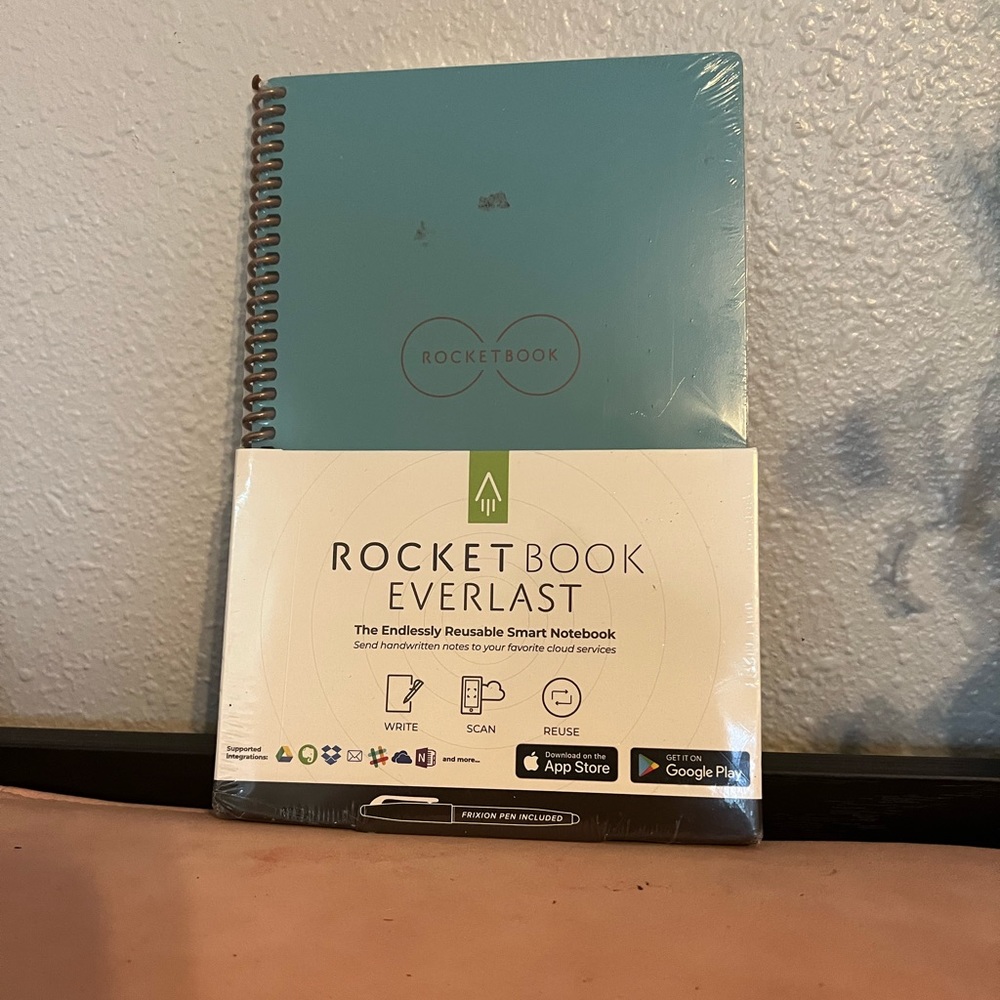 Rocket Book Everlast Smart Notebook